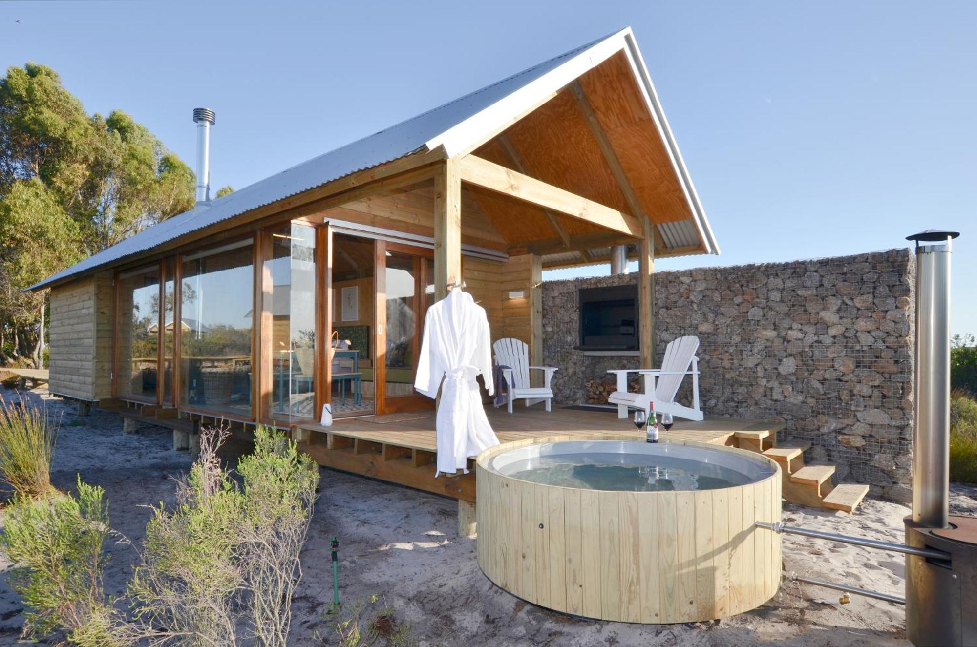 Bed and Breakfast !Khwa Ttu Swartwater Екстер'єр фото