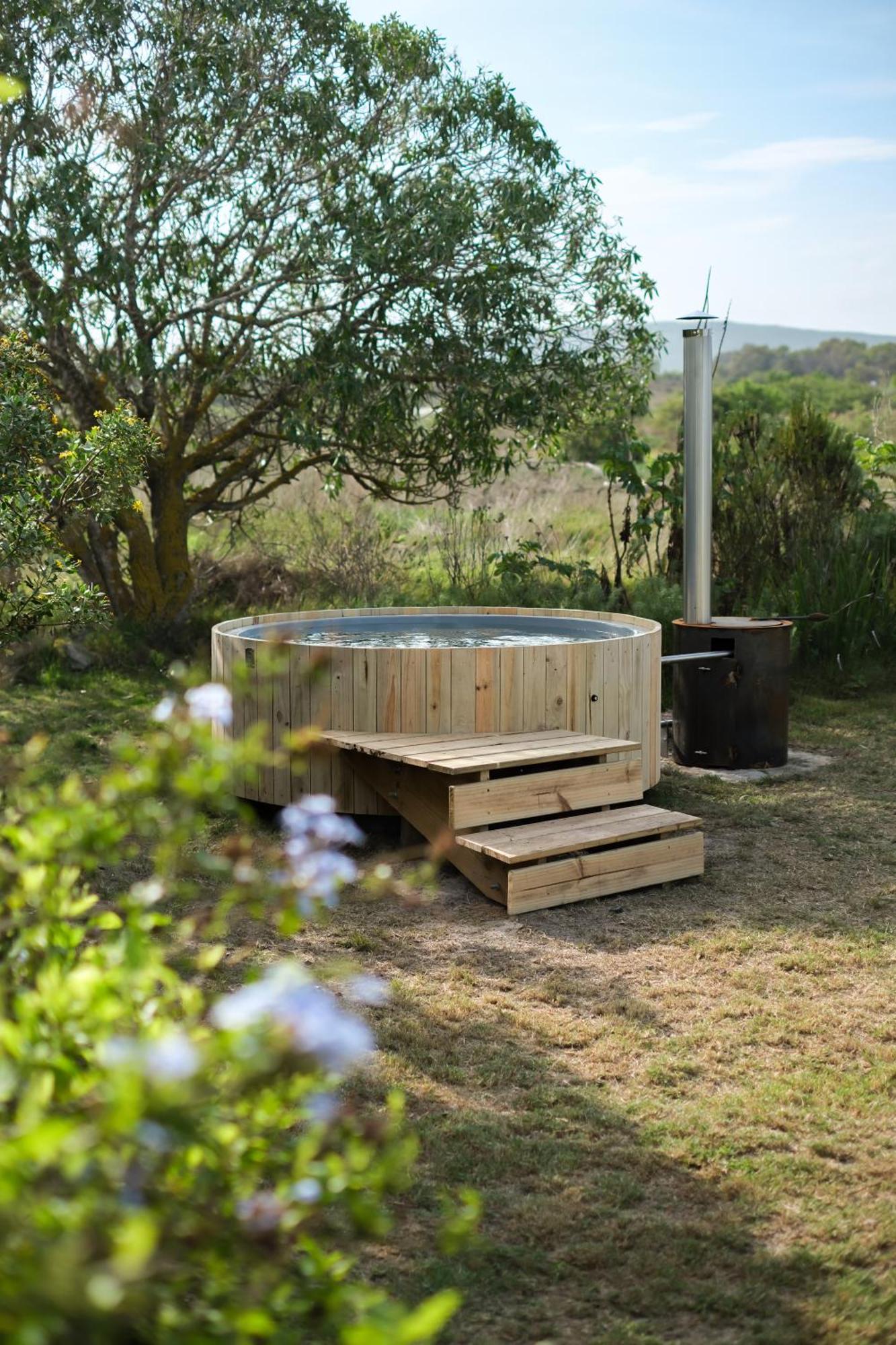 Bed and Breakfast !Khwa Ttu Swartwater Екстер'єр фото